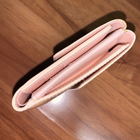 NWOT Authentic Louis Vuitton Monogram Vernis Patent Leather Elise Wallet - Picture 3 of 15